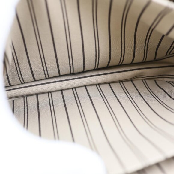 Louis Vuitton  Metis Pochette Empreinte Leather Crossbody Bag Beige - Picture 12 of 14